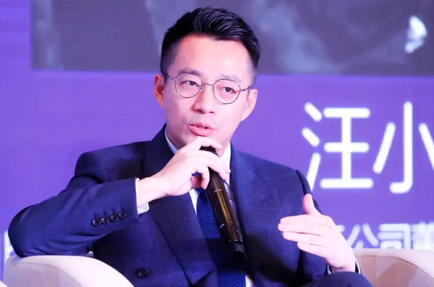 曾毅|被调侃是“赚钱最容易”的歌手，其实大家误解曾毅了，他才是主唱