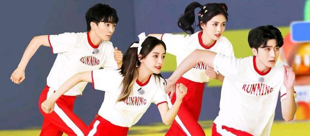 中国好声音|今晚上星同时开播！各家卫视拿出杀手锏，三大节目你准备看哪一个