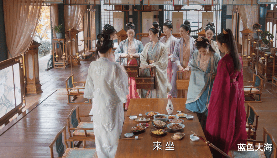 杨幂|给近期热播的10部国产剧排名，杨幂2部新剧垫底，赵丽颖的第二