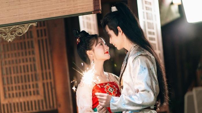 寒枝折不断|《寒枝折不断》首播 剧情反套路强第一集就给观众上“硬菜”