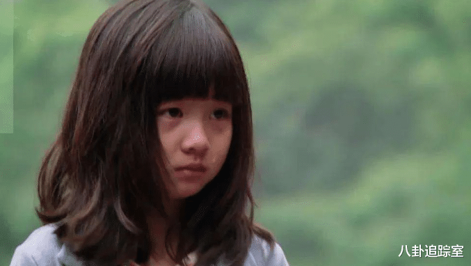 黄忆慈|黄多多爬长城，被指扭来扭去说话嘴歪，王诗龄炫富却被夸赞为小姐