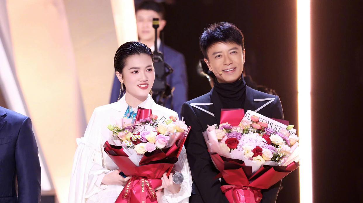 李克勤|《好声音》李克勤连续两年夺冠,有这四点原因,是运气也是实力