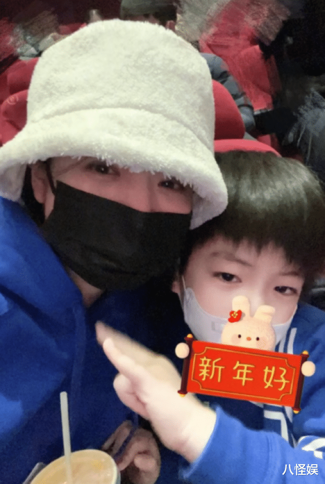 陈妍希|陈晓儿子无码正脸曝光！星星为多陪妈妈称要晚婚，陈妍希直呼肉麻