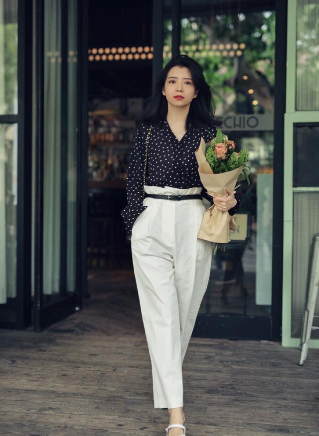 穿衣搭配|职场女性穿这种衣服，既有优雅的气质，也有“通勤风”的味道