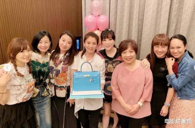 明星|她们事业有成，但花钱如流水，这7位女明星的高消费让人难以想象