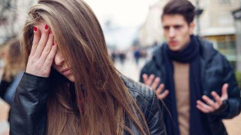 |七年了，深情男子还是一无所有，连房租都交不起，女人看不到未来，变成绝情女……