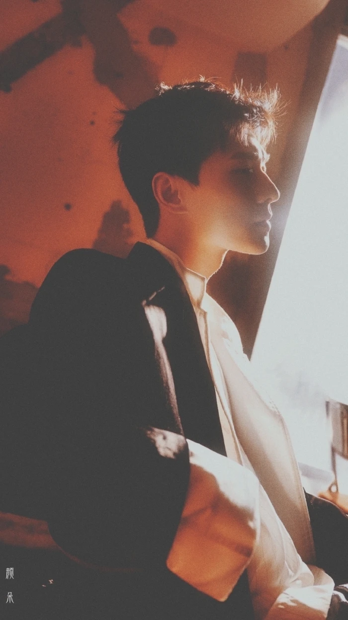 林满江|杨洋手机壁纸 | 就想争口气，给大家看，给关注我的人看。--杨洋