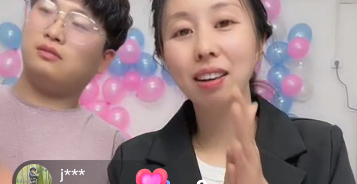 |在姚威的婚房和田静的直播硬刚，杜女士败得很明显