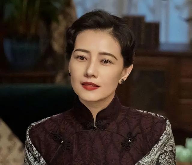 孙俪|孙俪撞脸李连杰？明星疯狂养生的背后：吴昕伤了身体，陶虹很尴尬