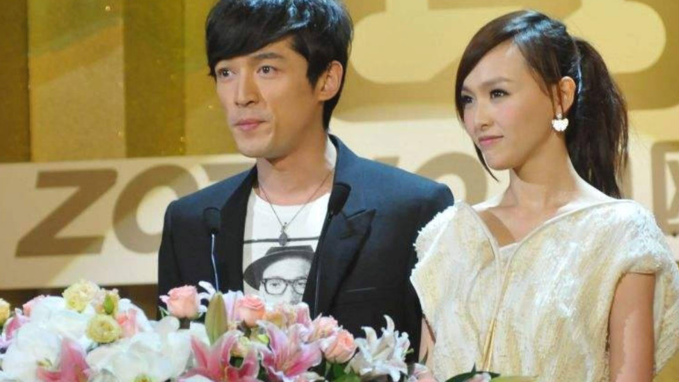 胡歌|胡歌老婆身份疑曝光：电影公司老总之女，上海交大博士后