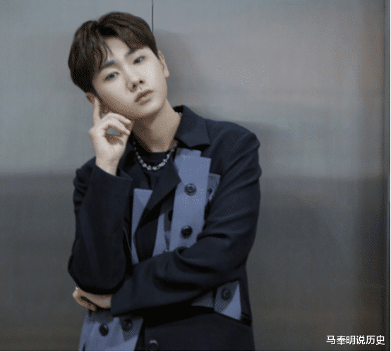 黄家驹|给“中国具有影响力的十大男歌手”排个名，伍佰第8，黄家驹第4