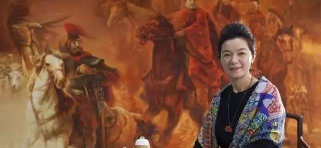 苏绣皇后姚建萍!英国女王对她的作品爱不释手?还主动请她喝茶?