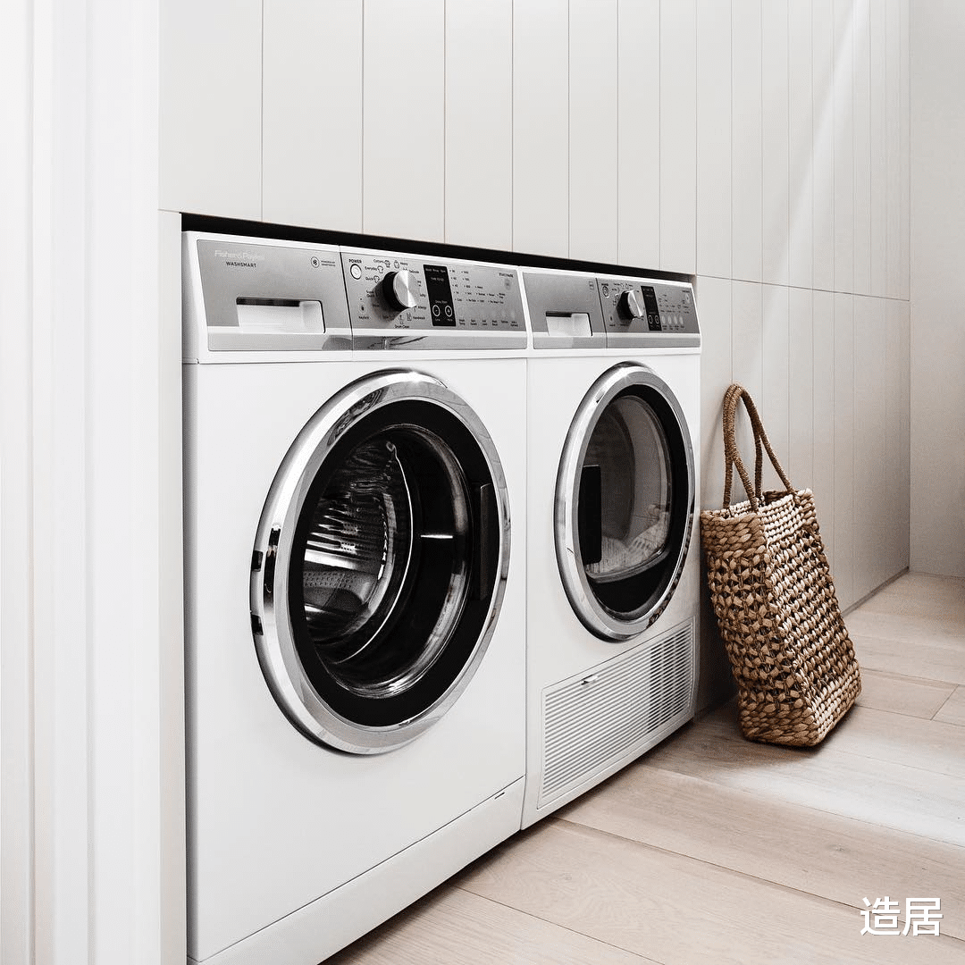 装修好看的阳台,都不用晒衣服吗?