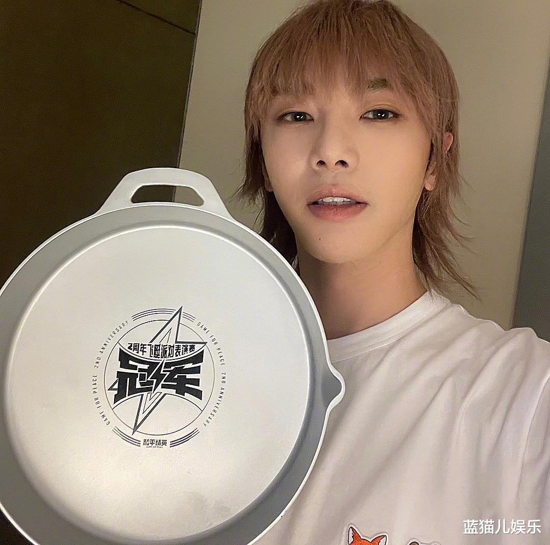 华晨宇|华晨宇到底会不会唱歌？王杰不但给出答案，而且还让网友心服口服