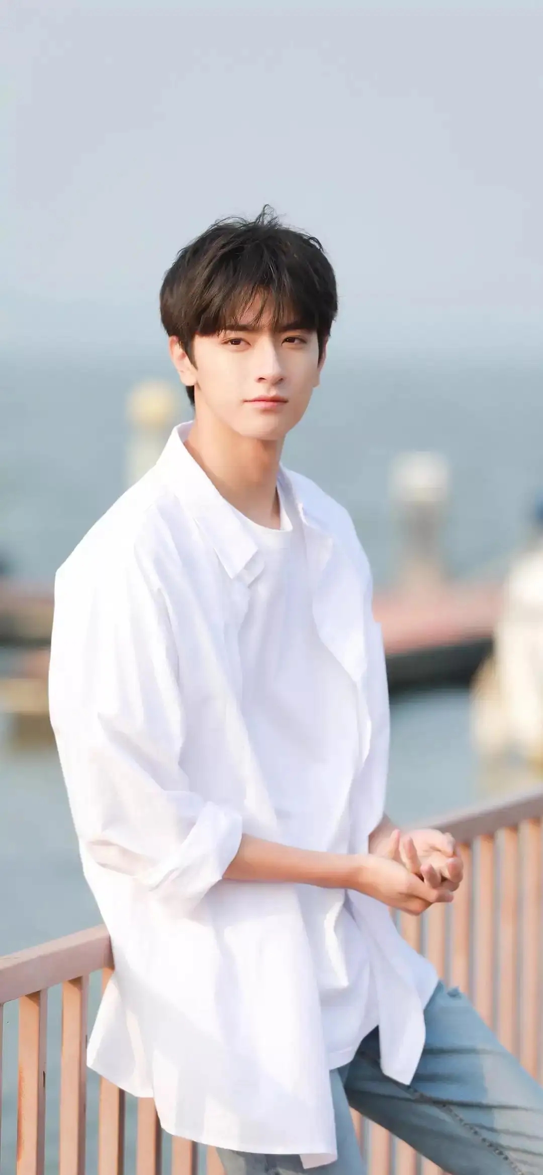 上海市|身高超185的10位男星,个个“鹤立鸡群”,不用抠抠搜搜谎报5cm