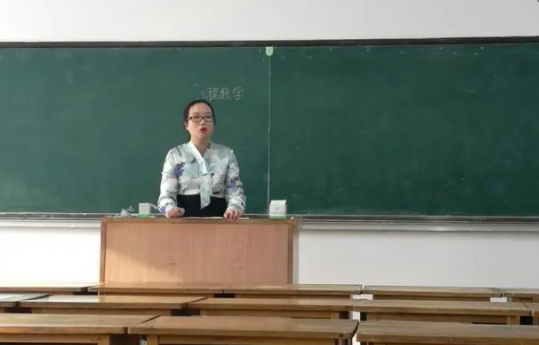 河南|河南回应笔试缺席者进入面试,原是成绩统计错误?网友:有点意外