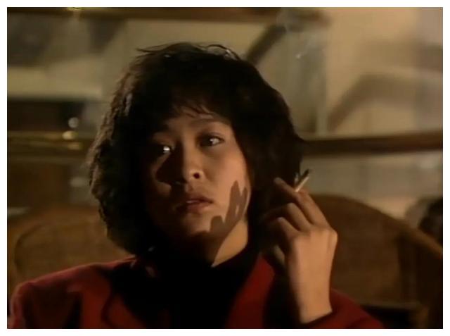 丁有健|《义不容情》：丁有健苦等10年的倪楚君，最终有没有出现在教堂？