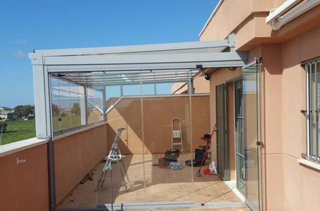 机智做法：阳台只封一半，另一半包进室内，家里足足大2倍！