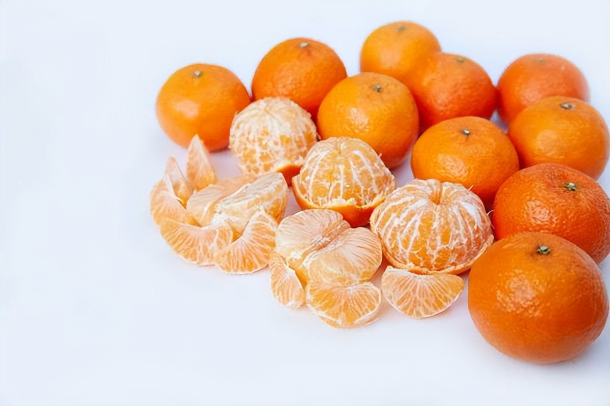 陈汤|干咳咳痰是肺炎的判断标准吗?哪种情况的咳嗽,需要引起重视?