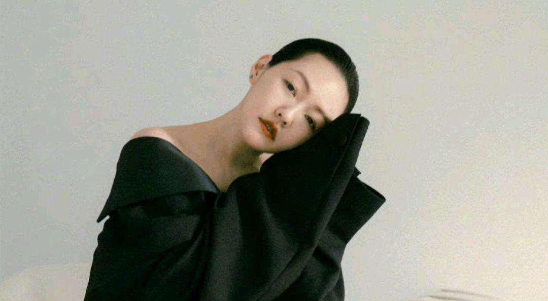 许雅钧|关于许雅钧的传闻，有许多不合理之处，支持汪小菲不等于啥瓜都吃