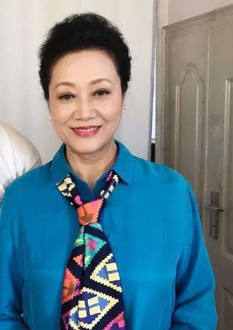 王丽云|老戏骨王丽云直播:我可不缺那点钱,就我姑娘车晓来找我都不好使