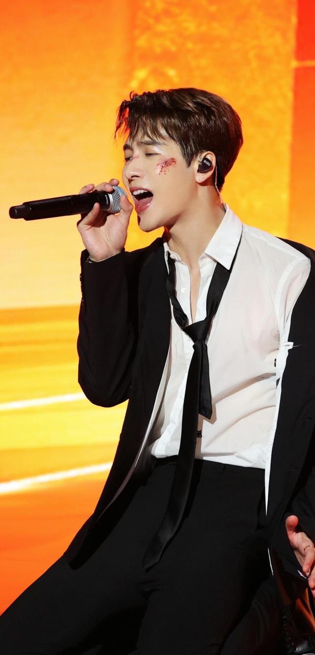 got7|got7全员加入华纳，保留组合名重新出道，华纳用四种语言进行官宣