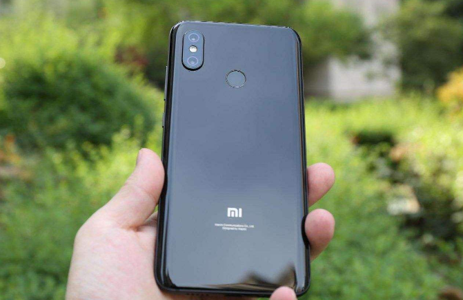 |小米6这款手机是不舍得丢,哪怕现在在看新手机,但米6不会丢