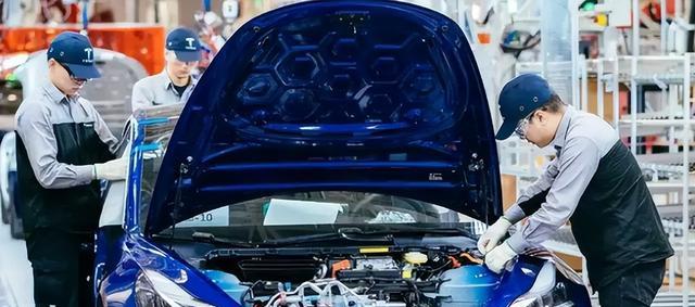 招聘|职校生的希望来了，特斯拉招聘普工，学历要求可谓是“朴实无华”