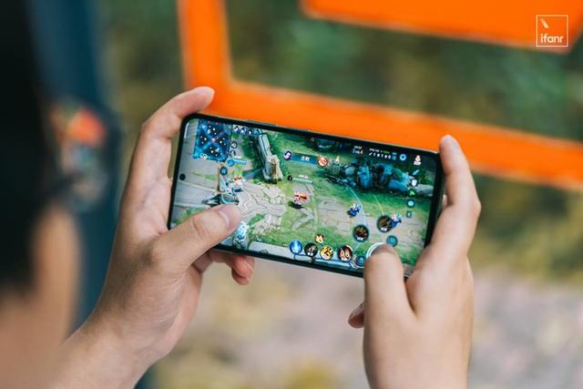 ota|手机「早买早享受」的时代,已经过去了