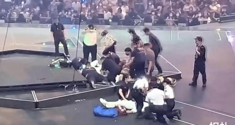 香港体育馆|香港红馆意外事件的背后，霍启刚勇敢发声，两大家族已开始暗战