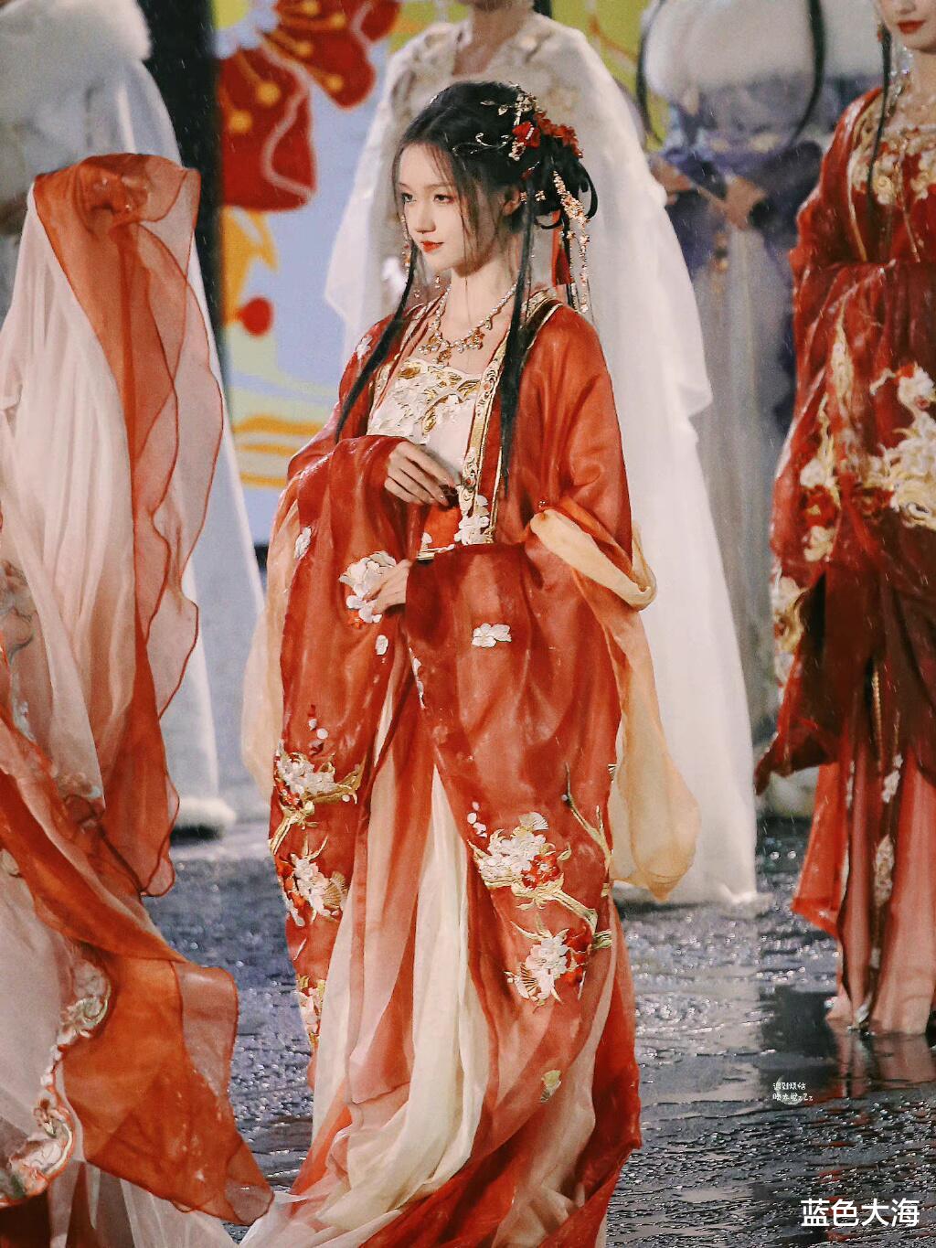 古装剧|今年的国风大典，打了多少了“流水线”古装剧的脸