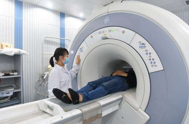 手术室冷知识:一台15万的手术,主刀医生能拿多少钱?涨知识了