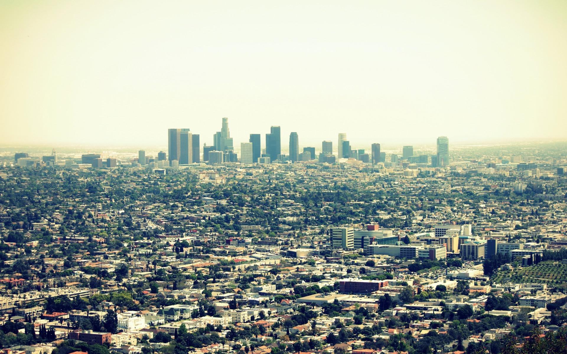 电影|看遍洛杉矶：这里究竟是硕大的农村，还是繁华的都市