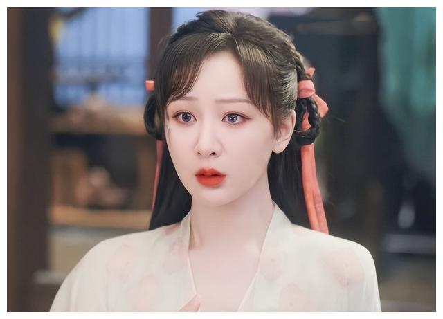 张芷溪|连演3个妈，《沉香如屑》34岁张芷溪再现，与小11岁杨超越搭档