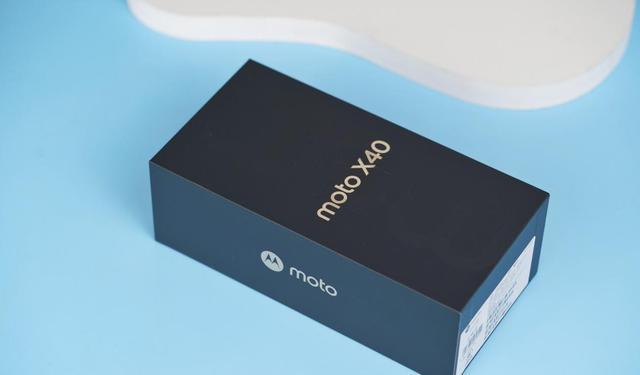 “卷王”再现，motoX40仅售3399元起，不愧是“价格屠夫”！