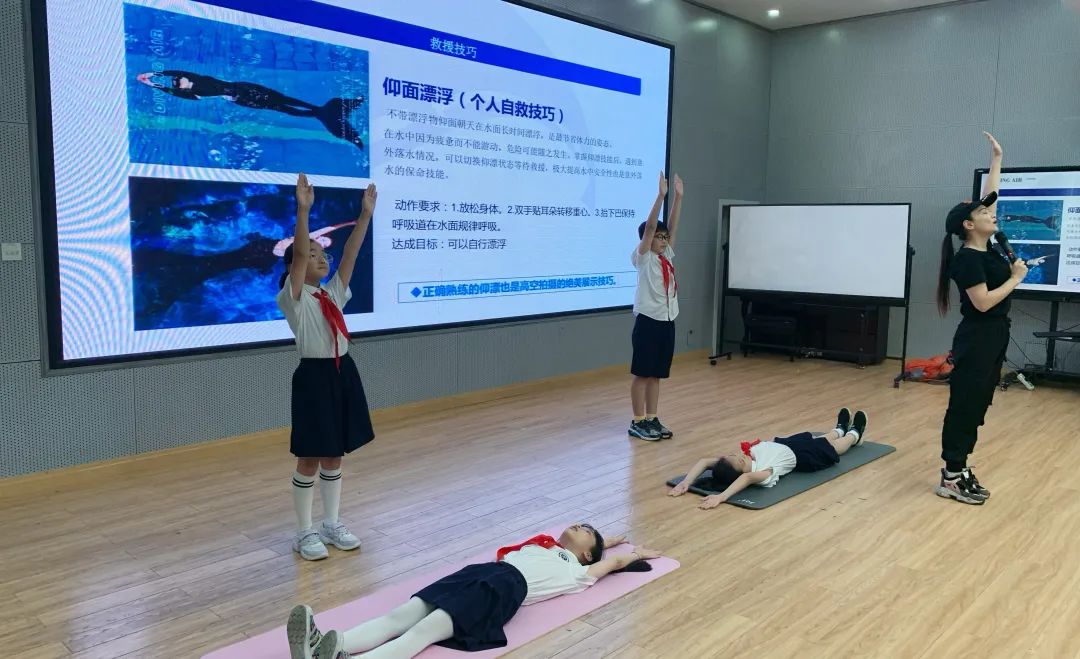 潜羽美人鱼收费|来自海洋的爱!