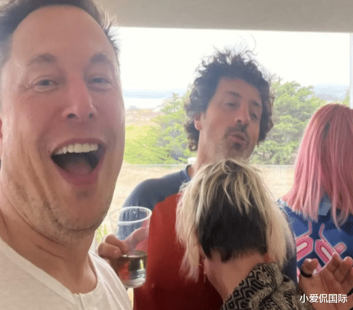 伊隆·马斯克|科技宅变成隔壁老王，马斯克同华裔人妻传绯闻，他的私生活很混乱