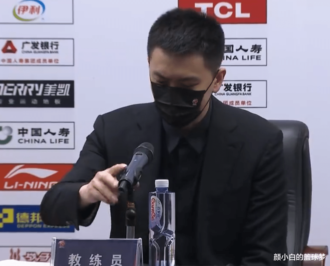 杨鸣|杨鸣直言还有一场球！揭秘莫兰德爆发真因：他在辽篮感到爱与尊重