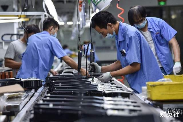 工人|14亿人口大国，工厂却出现招工难问题，到底是谁赶走了打工人？