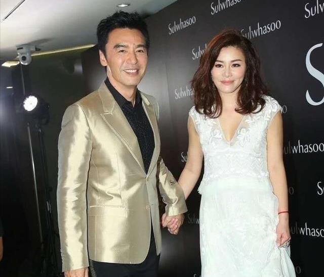 刘谦|该抱孙子的年龄当了爹!7位父爱如山的男星,有的把儿子宠进监狱