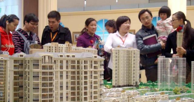 房价|手里有60万，今明两年是买房还是存钱？这4句话或许能告诉你答案