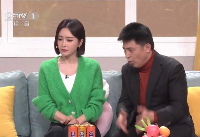 春晚|春晚女主持被吐槽整容脸,演员穿搭亮点多多