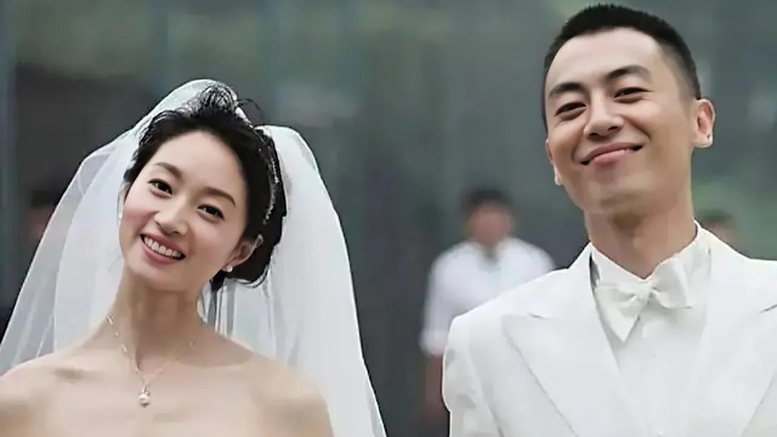 黄晓明|吻遍半个娱乐圈女明星，朱亚文被称为“行走的荷尔蒙”