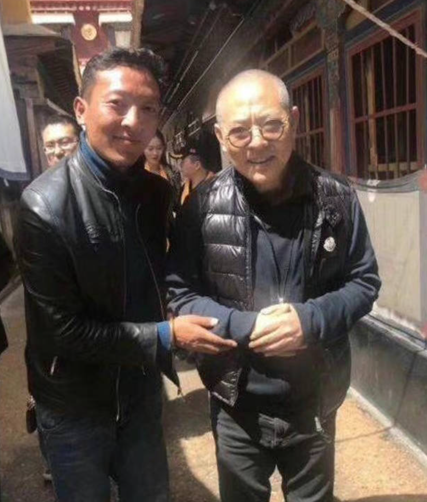 李连杰|59岁李连杰老树回春，看起来只有40出头