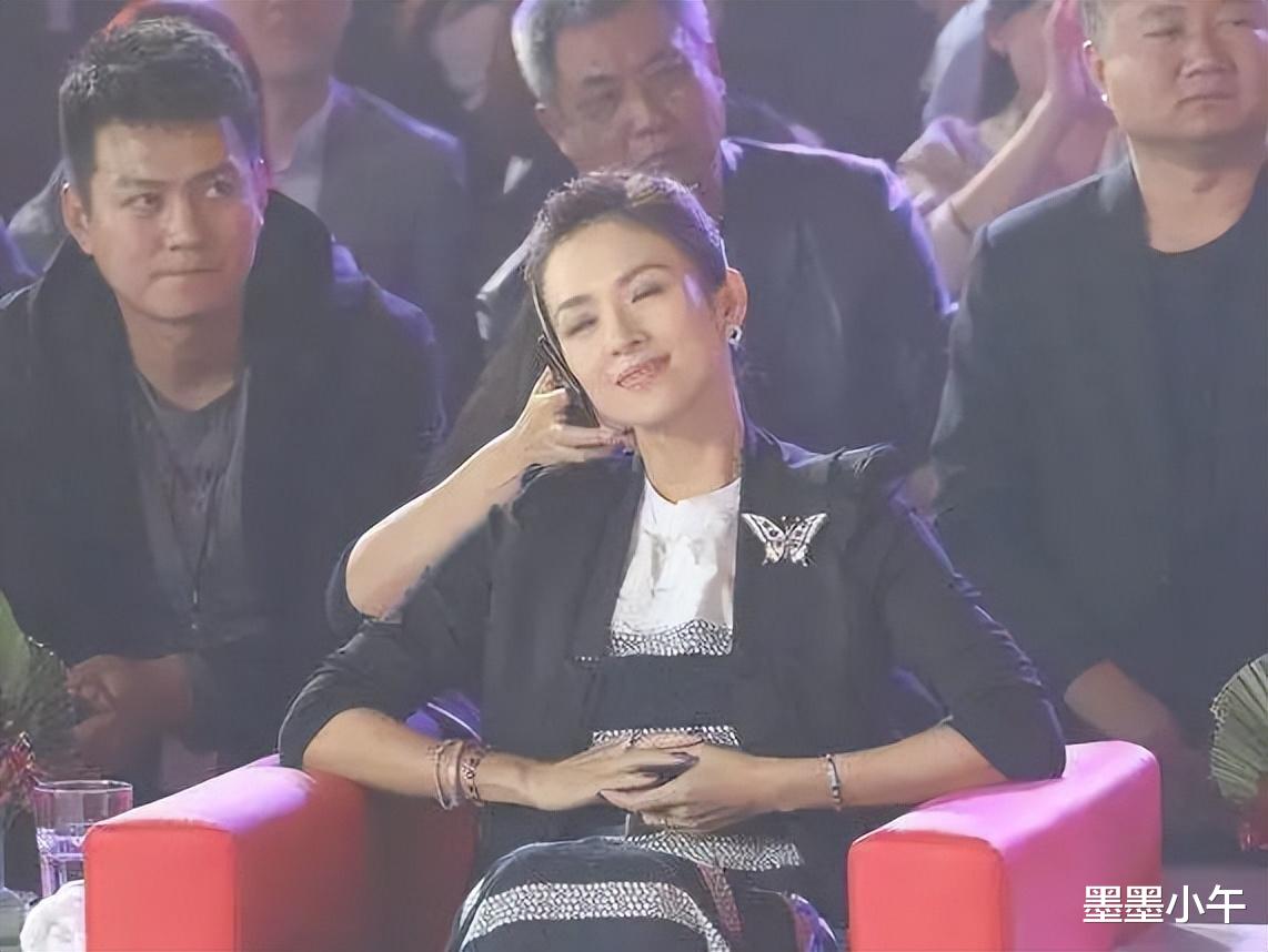 明星|让助理跪着换鞋、跪着撑伞，明星“高人一等”的待遇，越来越荒唐