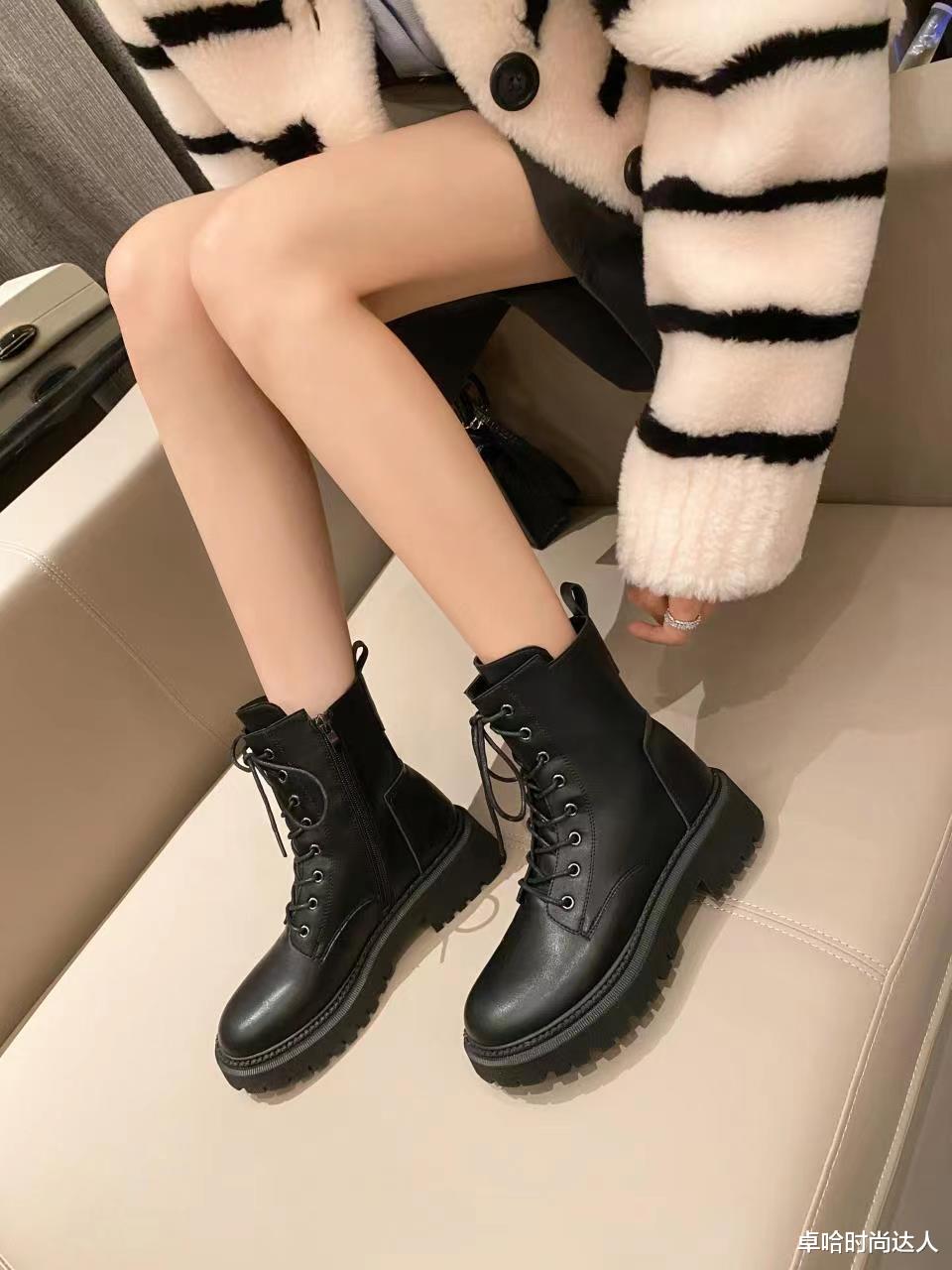 秋天是马丁靴的季节,可甜可酷,玩转多种时髦穿搭!