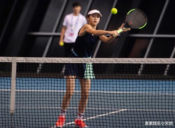 田雨橙|同样15岁的星二代女生,黄多多和森碟被看好,另外2个很叛逆