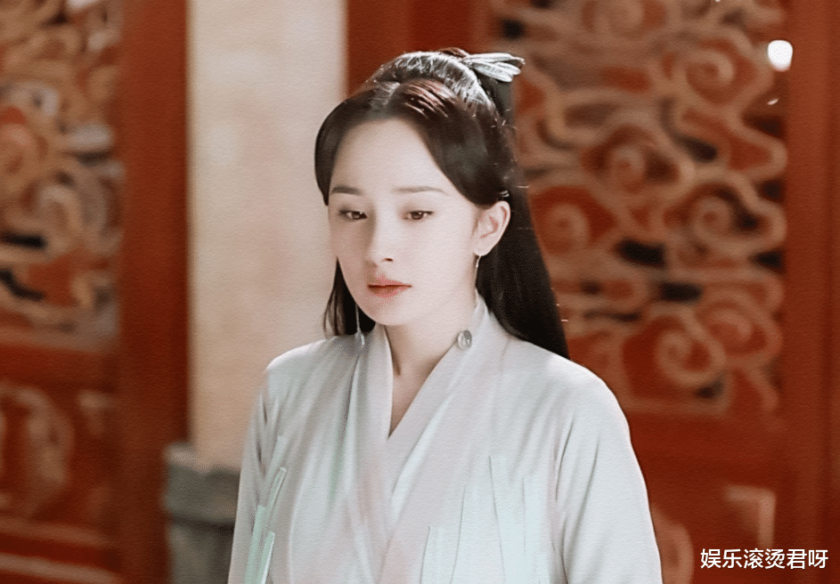 赵丽颖|《与凤行》路透:但凡赵丽颖颜值拉垮一点点,都怕架不住这些古装