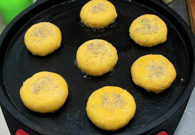 二次感染增多,提醒中老年:多吃5种“高维C”菜,提高抵抗力