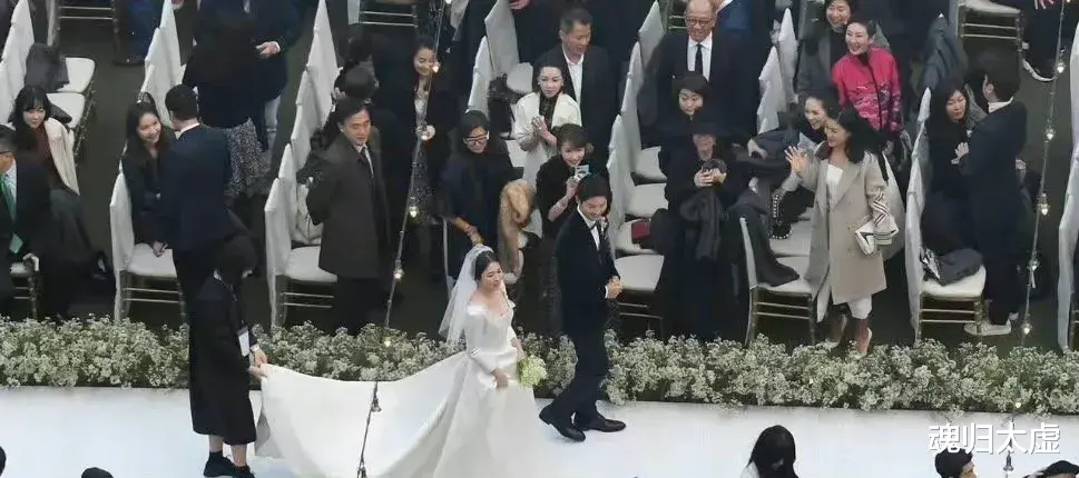 章子怡|五年了，章子怡终于不用背锅了！葛斯齐帮了一个大忙